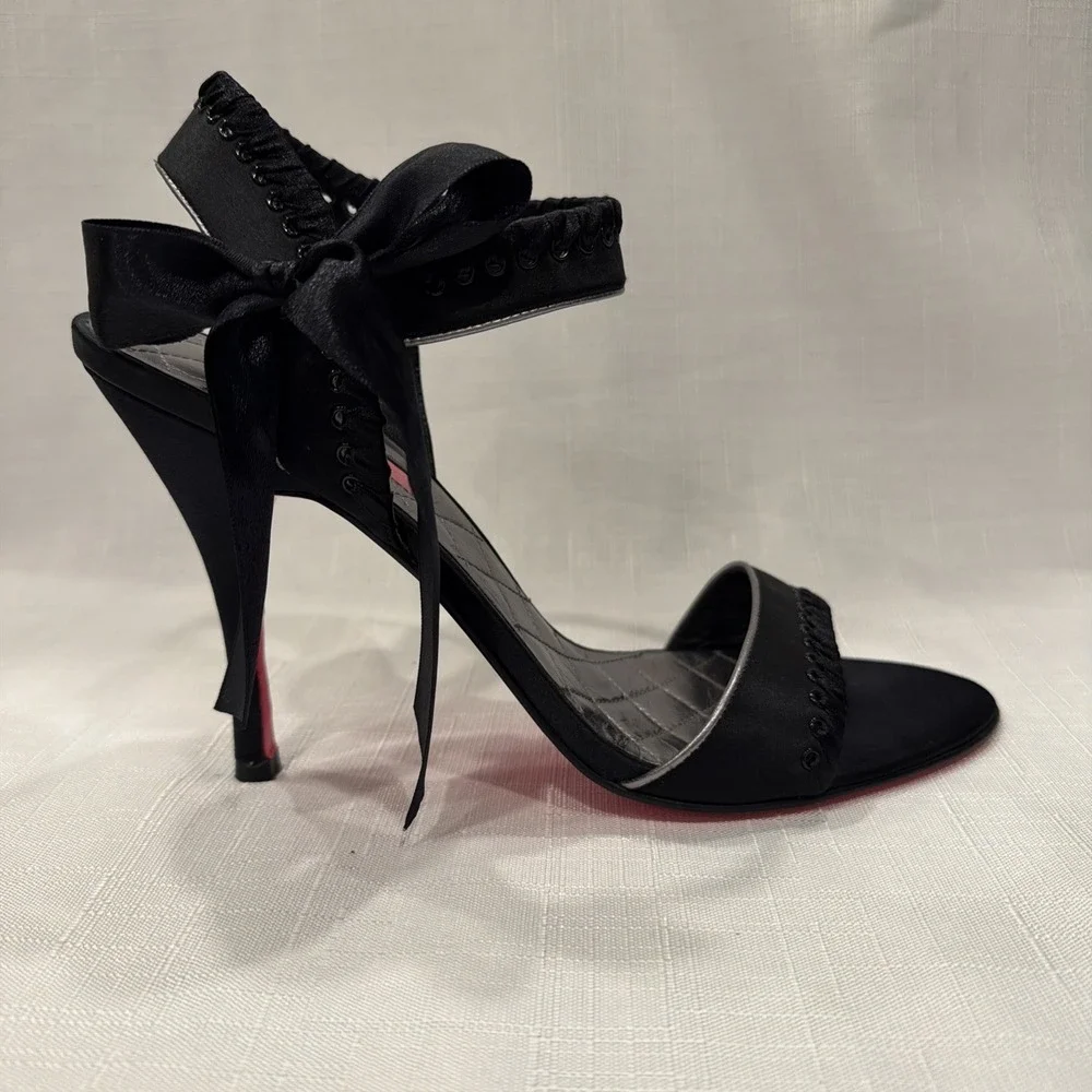 Betsey Johnson Black Satin Heels Stilettos Ankle Strap Bow Sz. 9.5 M Silver Trim